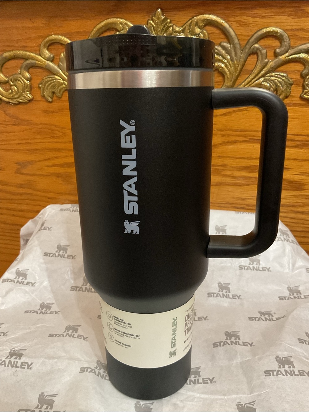 Stanley black Protour flip straw Portable Drink Tumbler 40oz